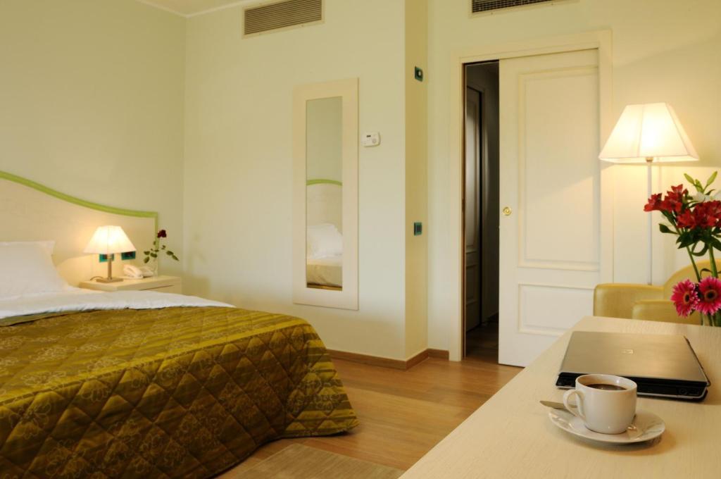Superior Quadruple Room,190877224:JPEG
